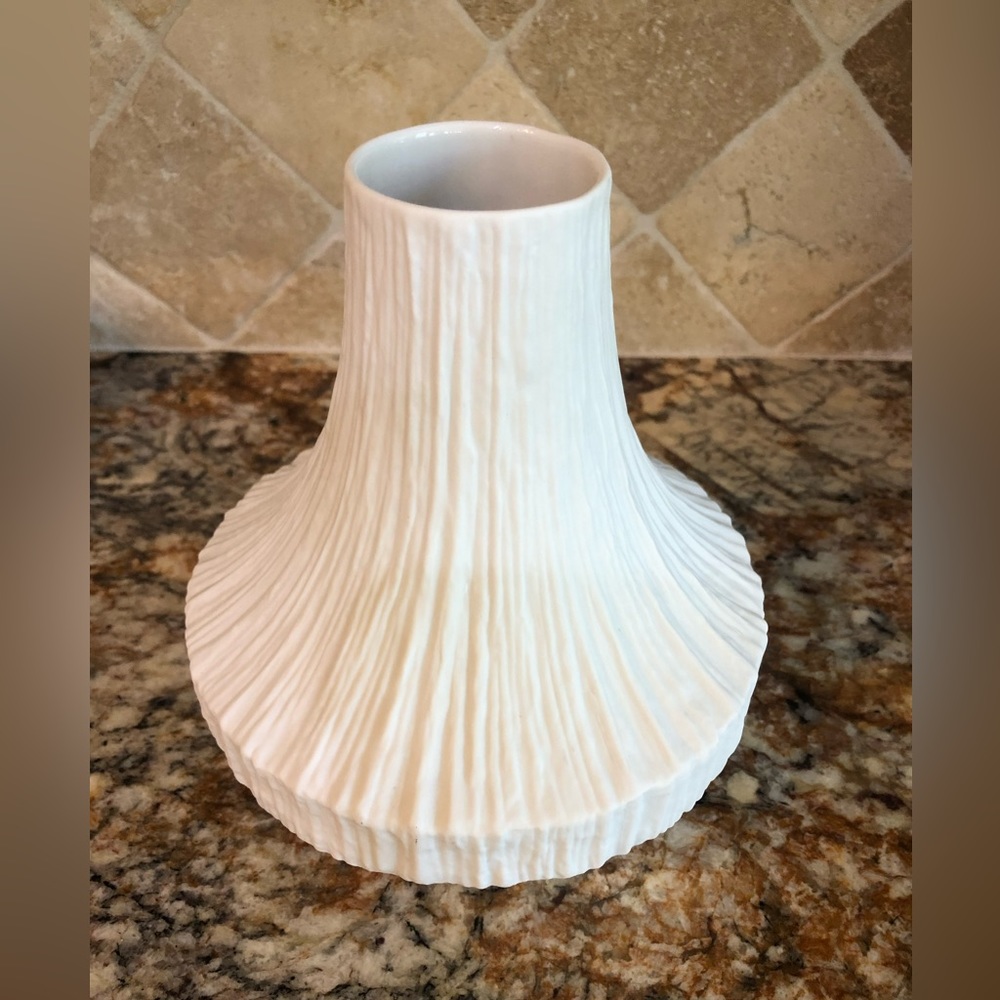 Vintage Heinrich Porcelain Op Art UFO vase - Germany 1960s